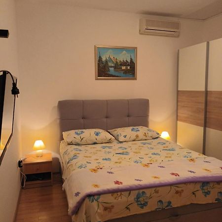 Studio Apartments Marica Brodarica  Exteriér fotografie